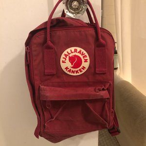 Fjallraven Kanken mini pack Raspberry color
